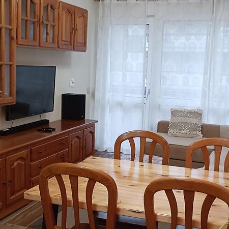 Apartmán Apartamento A 30 Metros De La Playa San Vicente De La Barquera Exteriér fotografie
