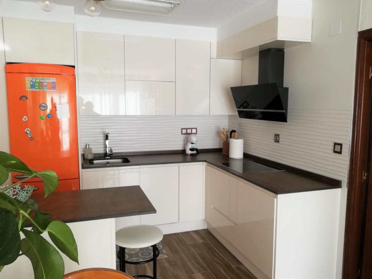 Apartmán Apartamento A 30 Metros De La Playa San Vicente De La Barquera Exteriér fotografie